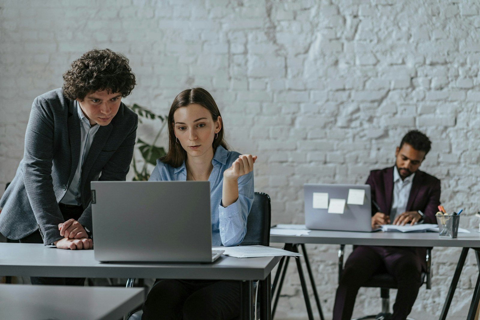 AI automation untuk follow-up chat bisnis