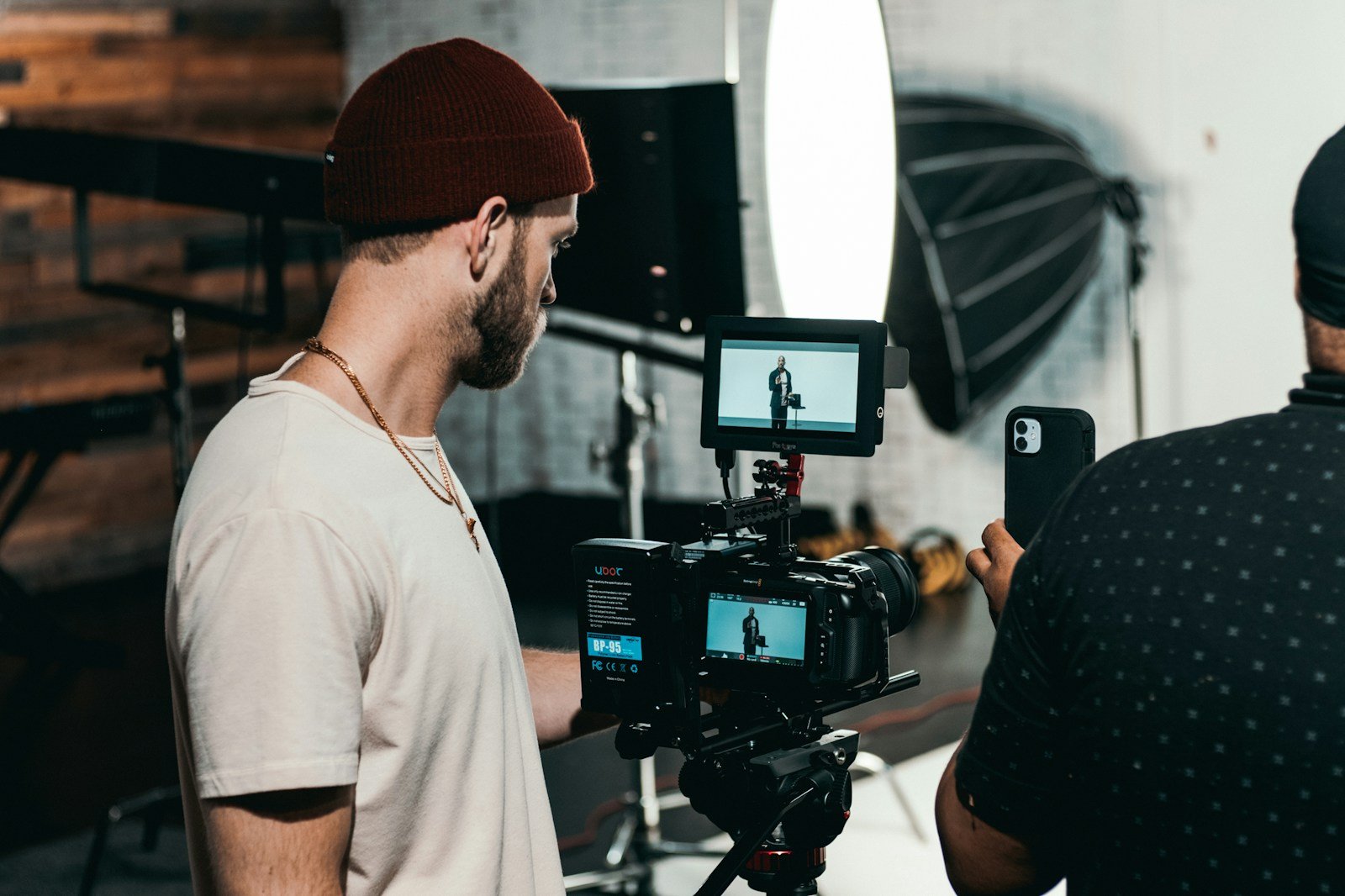 Syuting konten video bisnis Jakarta Tangerang